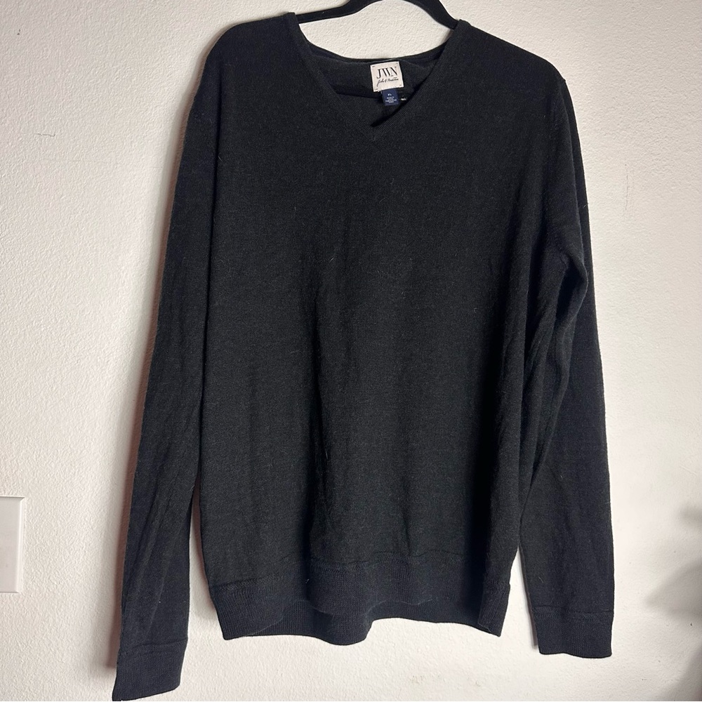 JWN Collection Nordstrom Black V-Neck Men’s Sweater. Size XL. 100% Merino Wool